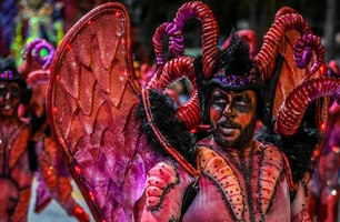 Escolas intensificam ensaios na reta final para o Carnaval 