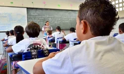 Etapa do ensino médio é homologada e BNCC está completa