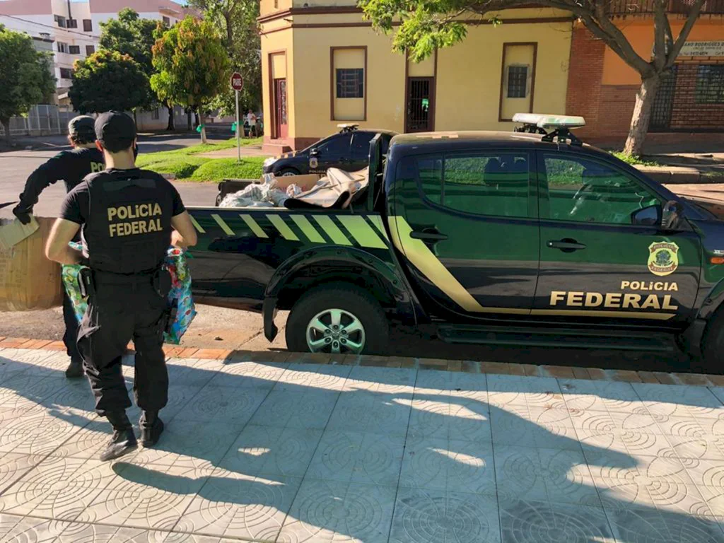 PF cumpre mandados de busca e apreensão em combate ao descaminho