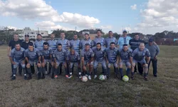 PSG perde partida mas se mantém na liderança