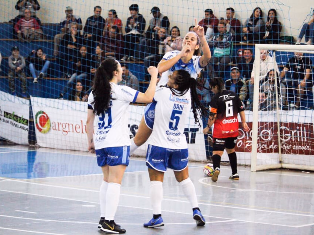 Celemaster estreia com vitória na Taça Brasil