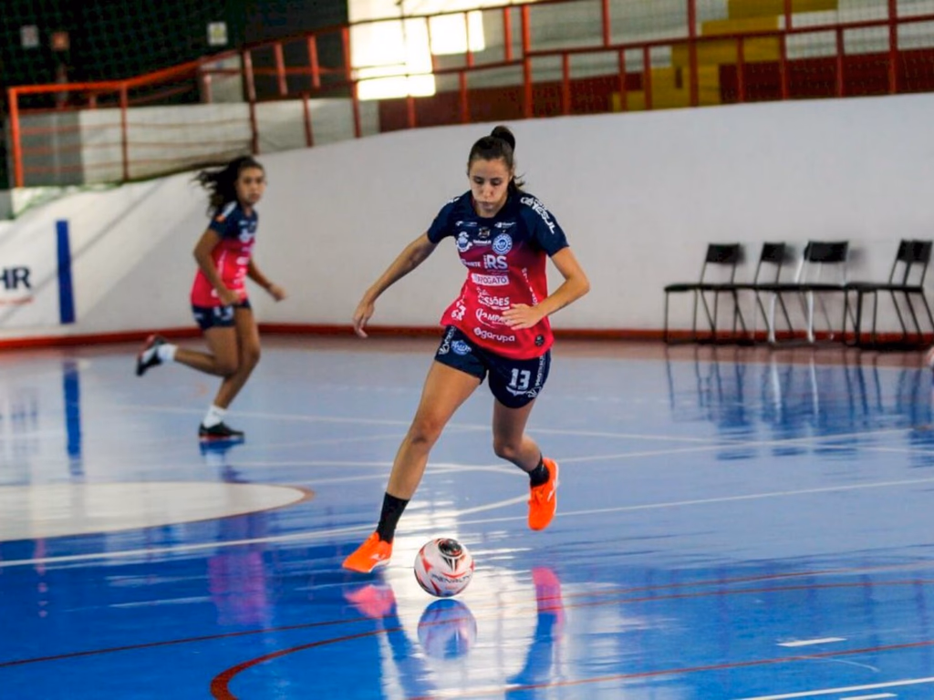 Celemaster enfrenta o Seleto Clube valendo vaga nas quartas