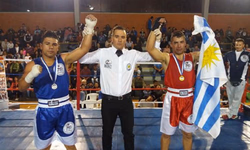 Cerca de 30 mil pessoas homenageiam Nossa Senhora Aparecida