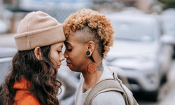 Oficina de comédia teatral chega a Uruguaiana com o grupo Pretagô