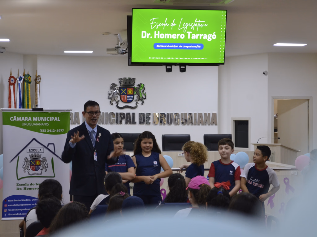 Crianças do ILV tomam conta da Câmara de Vereadores em Uruguaiana