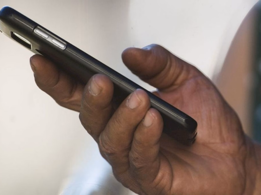 Homem mantinha acervo de fotos pornôs da enteada de 11 anos