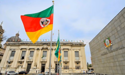 Bolsonaro pede anulação de votos ao TSE