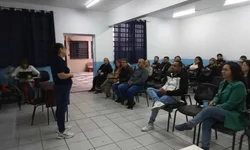 Município acaba com salários abaixo do mínimo