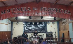 PF indicia Bolsonaro e Eduardo em inquérito sobre sanções dos EUA