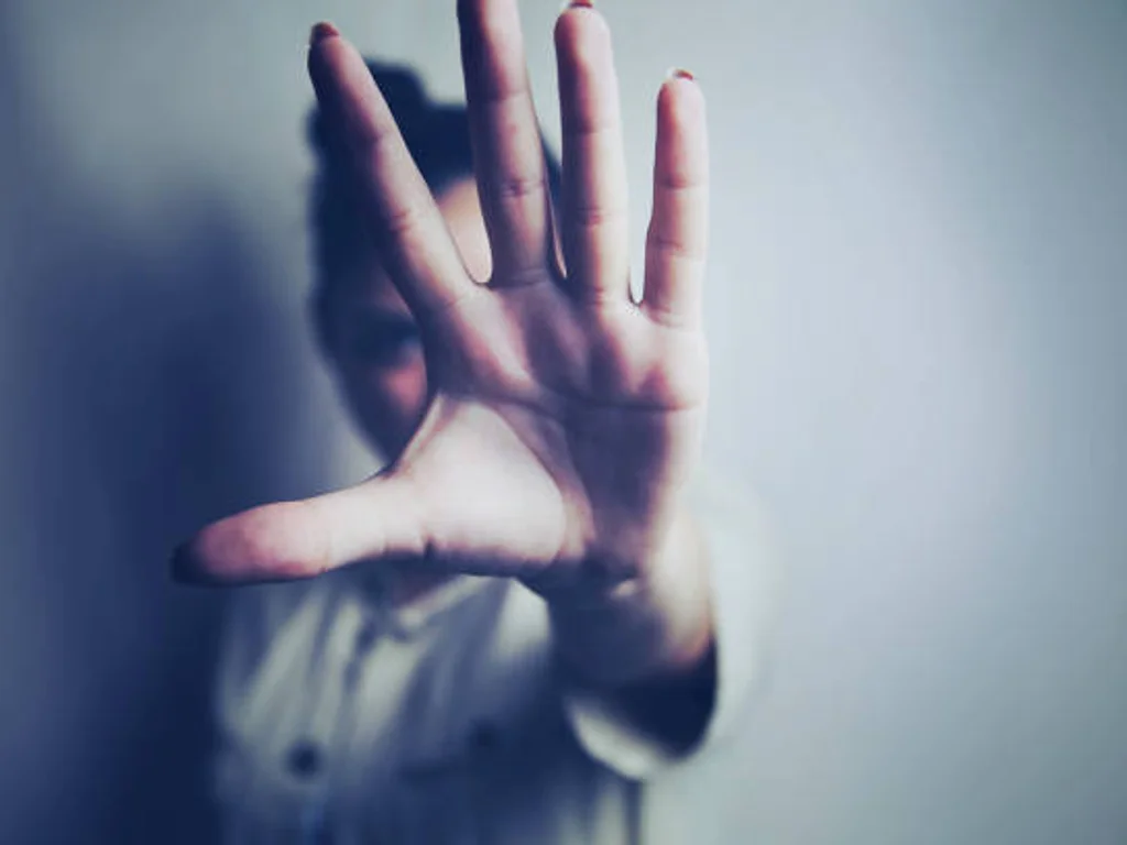 Idoso é preso por descumprir medida protetiva