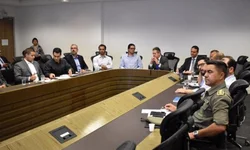 PRF prende homem por uso de documento falso