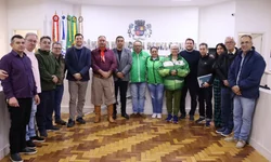 Município vai construir banheiros na orla