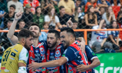 Uruguaianense conquista vitória em casa pela taça Farroupilha