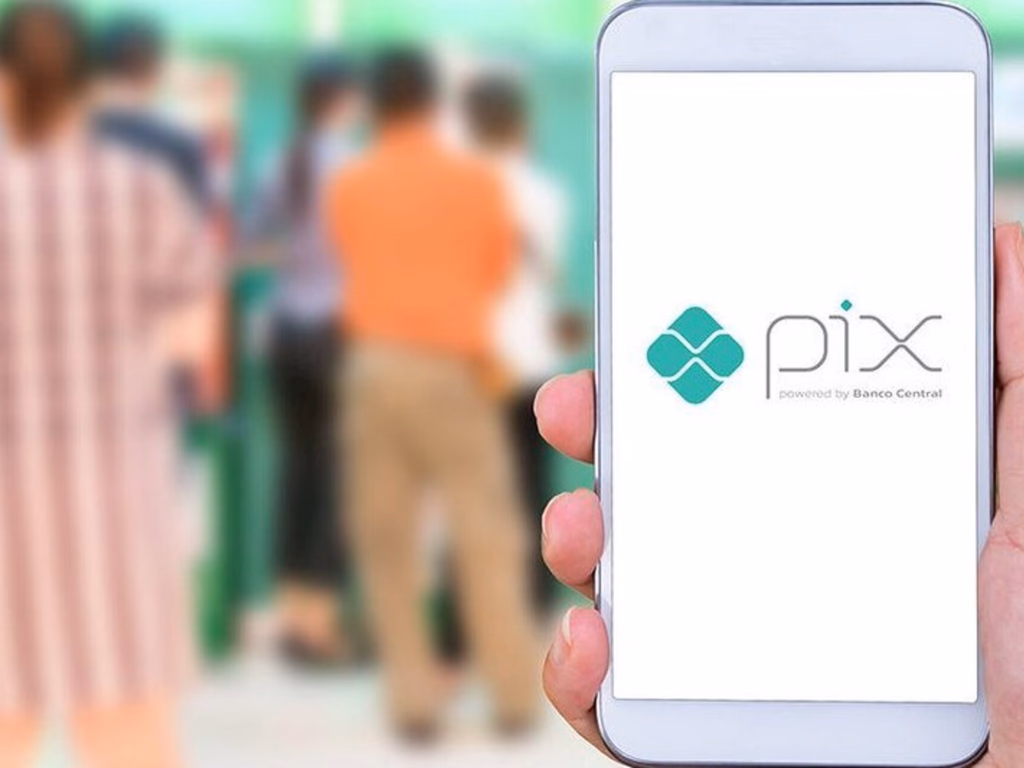 PIX começou a funcionar no Brasil nesta segunda