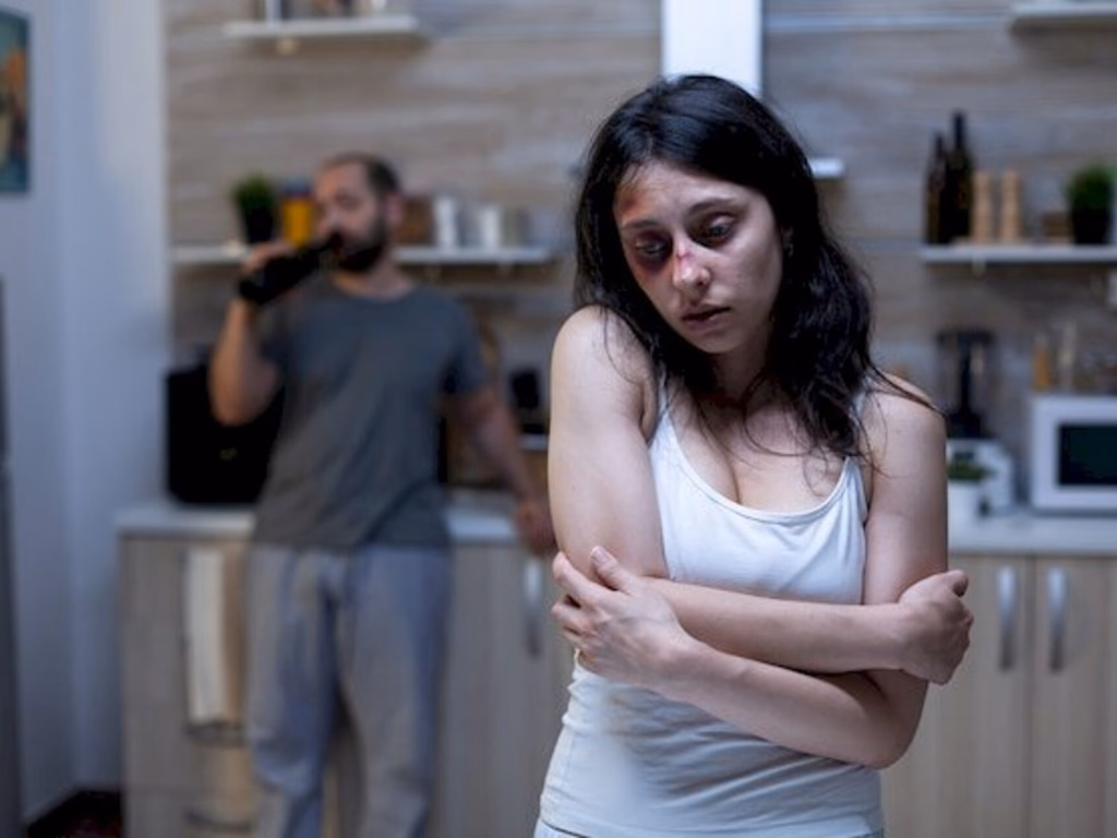 A cada hora, 26 mulheres sofrem agressão física