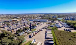 Hamilton vence GP da Inglaterra após acidente com Verstappen