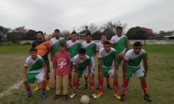 Celemaster goleia na primeira partida da semifinal