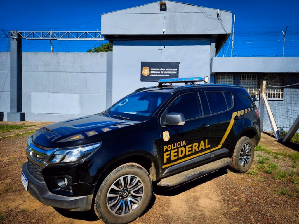 Mulher é presa por condenação de estupro de vulnerável