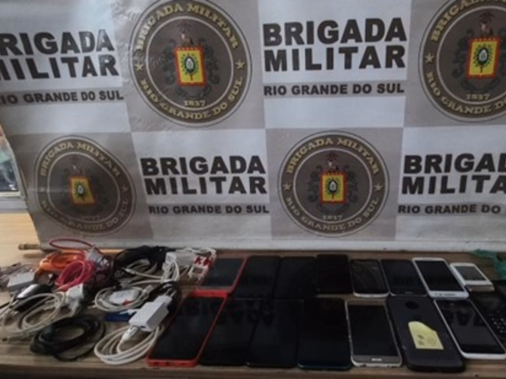 BM impede entrada ilegal de 17 celulares na Modulada