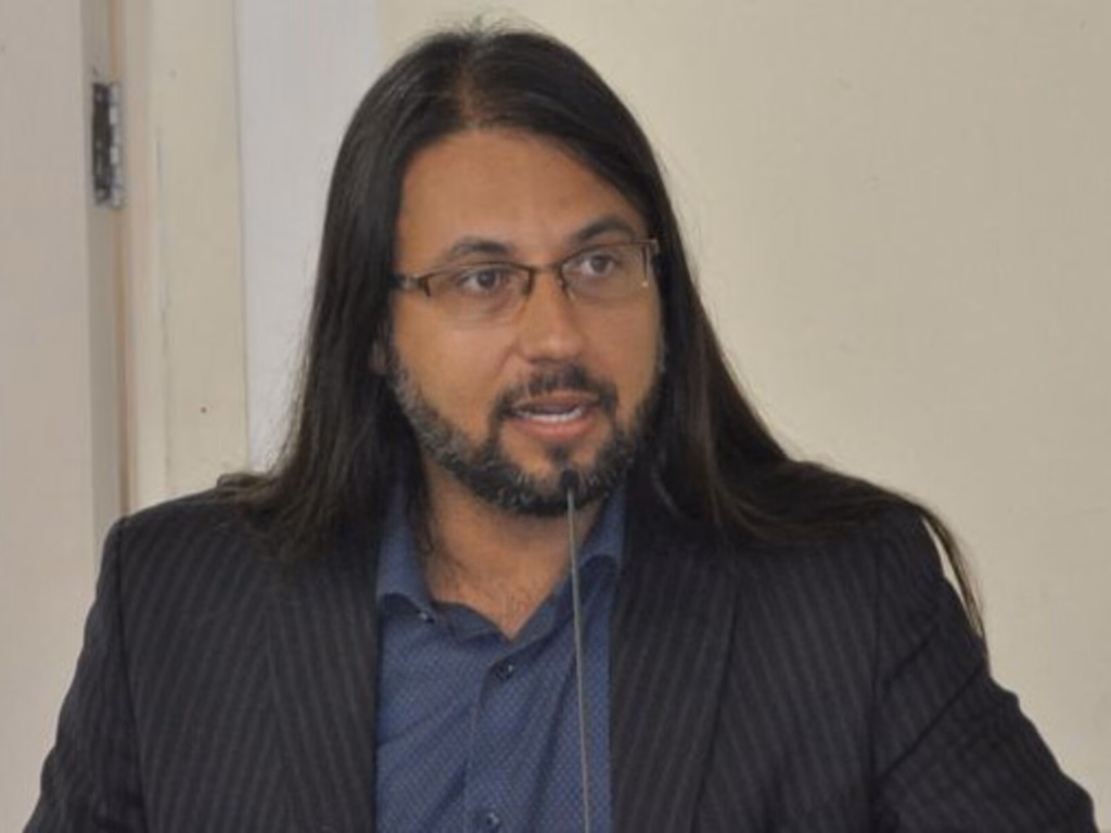 Lins indica ‘solução’ para permitir contratações de agentes