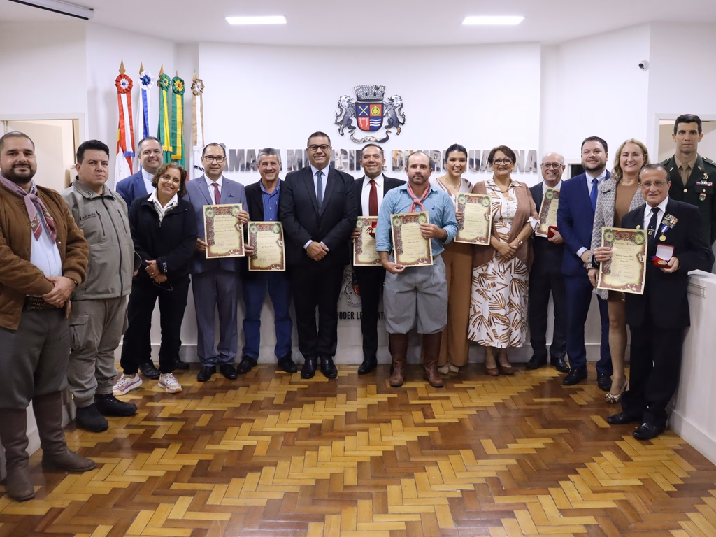 Câmara realiza sessão solene em comemoração aos 179 anos de Uruguaiana