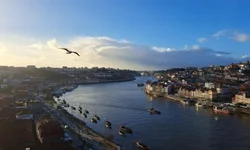 Nota do Enem pode ser usada para estudar em Portugal