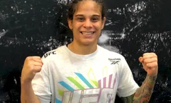 Livinha Souza encara Randa Markos no dia 23 de outubro