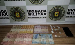 Mãe e filha são presas por tráfico de drogas