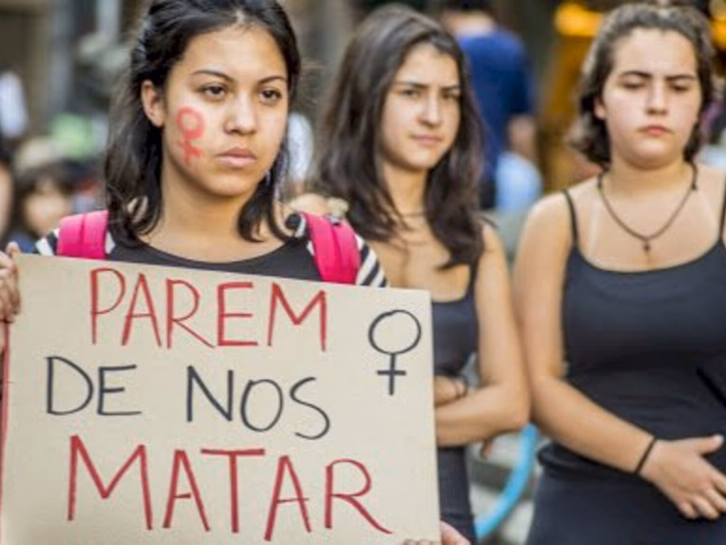 Uma mulher é morta a cada 9 horas, aponta estudo