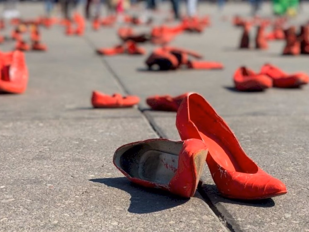 Violência contra a mulher cresce em abril