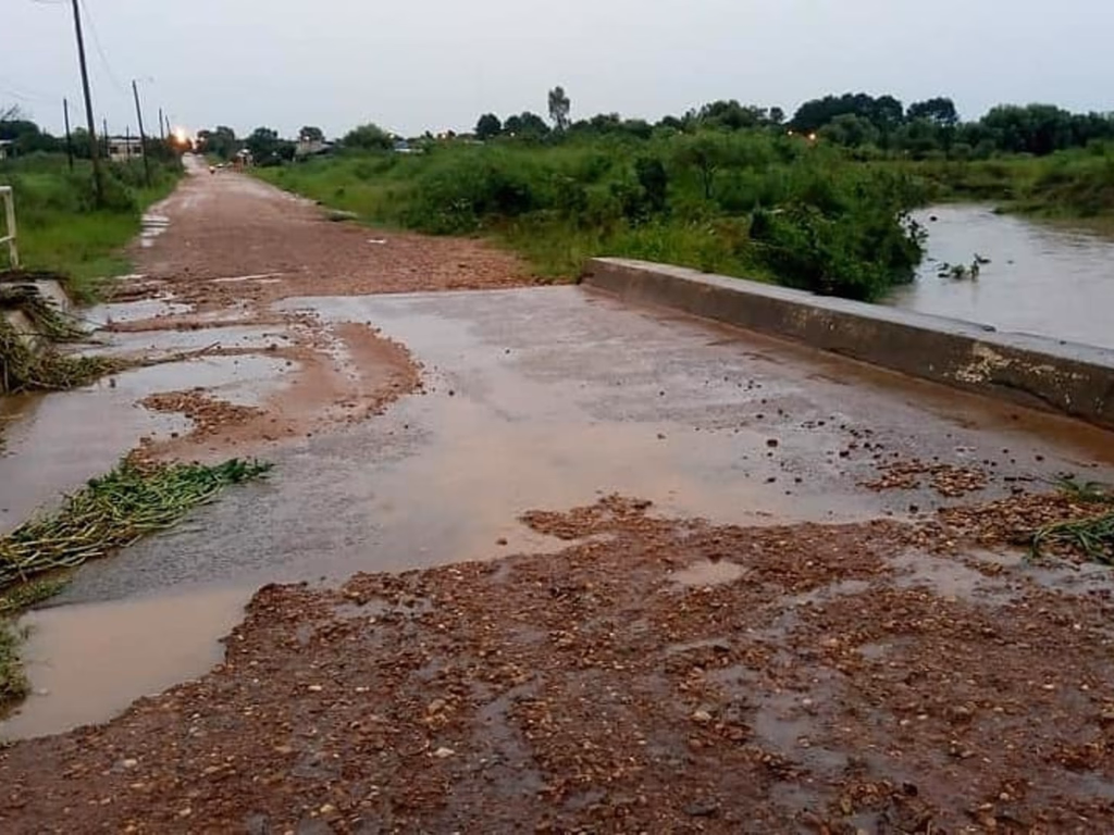 Catástrofe provoca falhas no sistema abastecimento de medicamentos