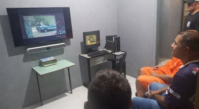 Sessões de cinema leva filmes gaúchos a apenados