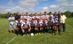 Cidade Alegria perde, mas mantém liderança isolada