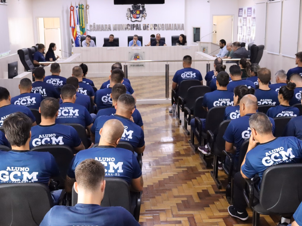 Aprovados para a Guarda Municipal se reúnem com vereadores