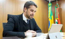 Santa Casa paga salários atrasados de 2018 aos funcionários