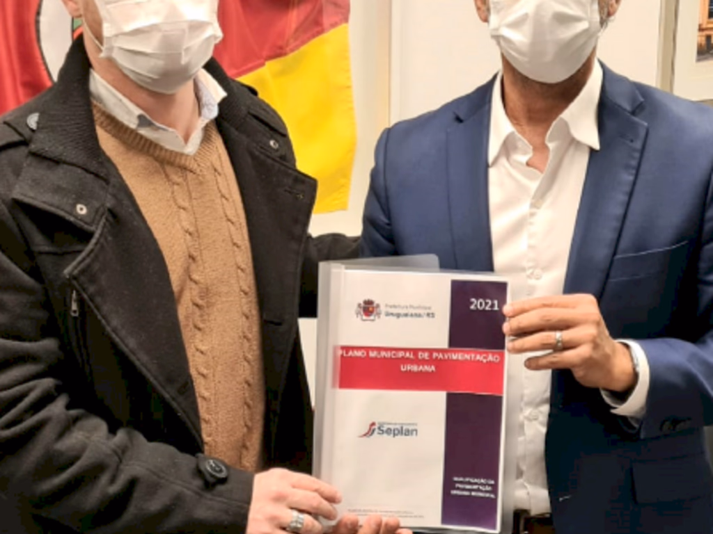 Ronnie busca recursos para pavimentação de vias