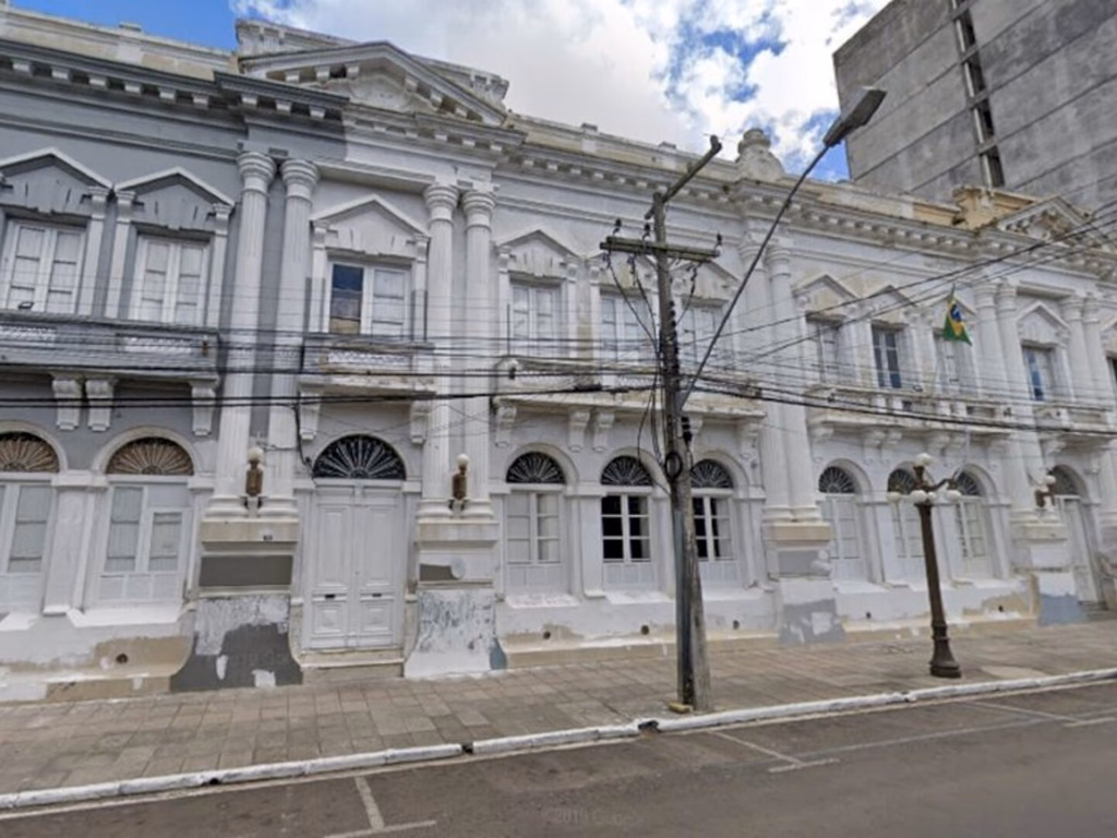 Aprovado rateio de honorários entre procuradores do município