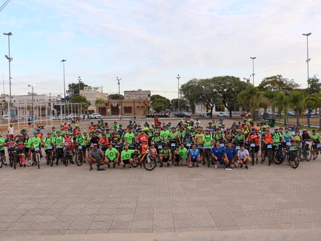 1º Bike Tour reúne cerca 150 ciclistas