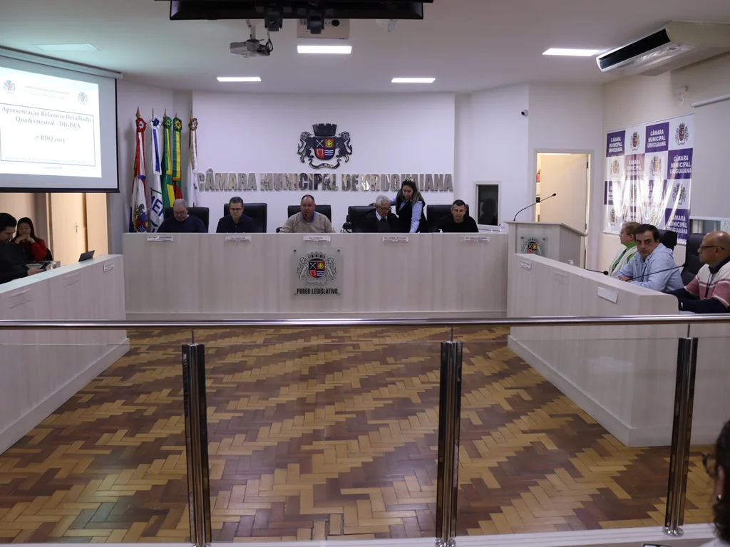 Secretaria de Saúde apresenta prestação de contas à Câmara