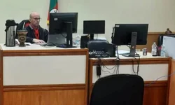 Motorista é preso em flagrante por embriaguez após colidir em muro