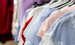 Hamilton vence GP da Inglaterra após acidente com Verstappen