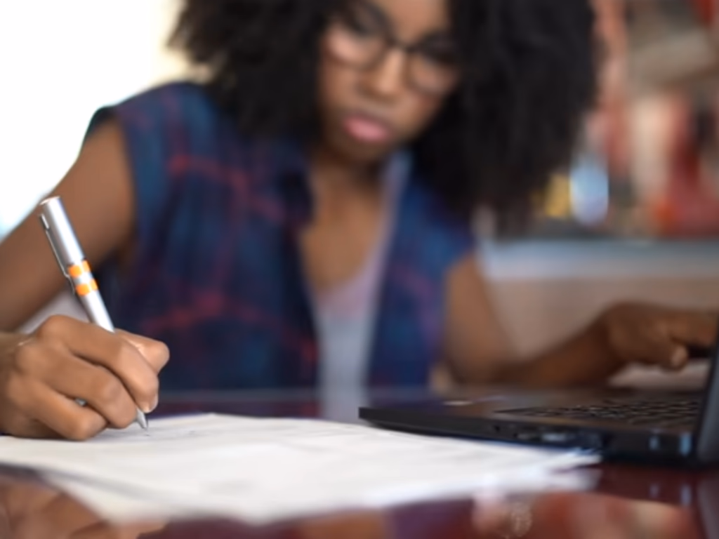 Prêmio Jovem Cientista recebe projetos até 31 de julho