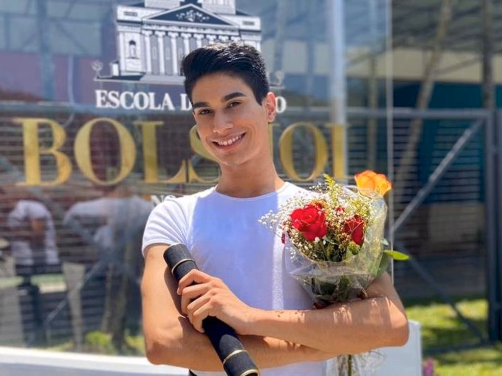 Uruguaianense realiza sonho e se forma na Escola Bolshoi