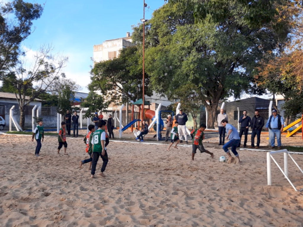 Praça Lília Guimarães passa por reforma