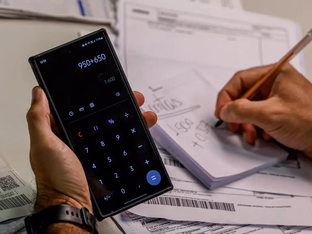 Lula sanciona com vetos lei que prevê regras mais rígidas para devedor