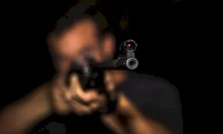 Companheiro mata mulher em frente aos filhos