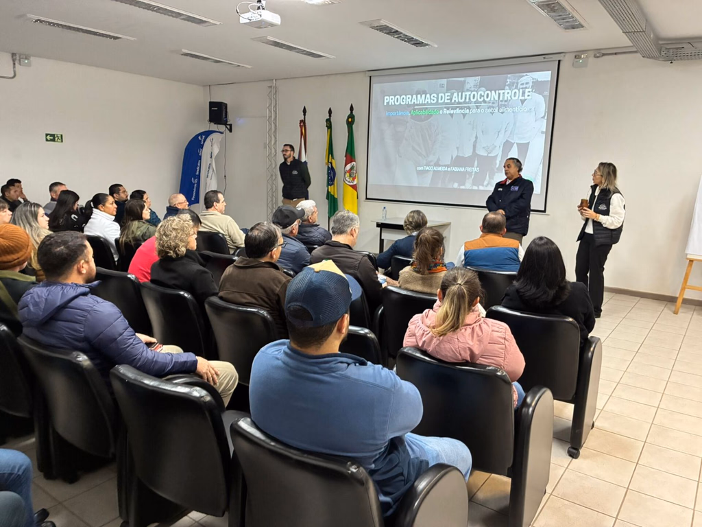 SIM/POA promove capacitação para produtores de alimentos