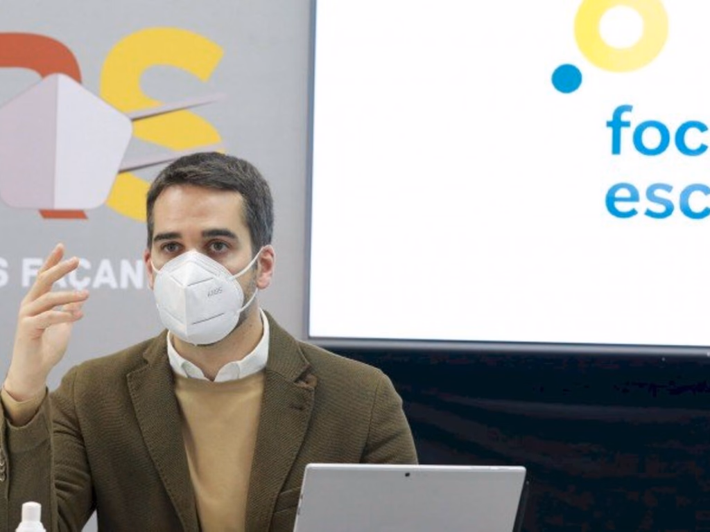 Governo adota plataforma de dados para qualificar gestão escolar