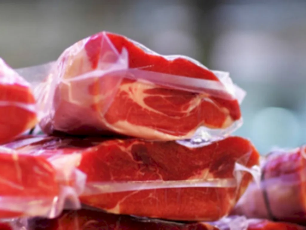 China puxa aumento das exportações brasileiras de carne bovina