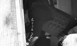 Polícia resgata cachorro abandonado no calçadão